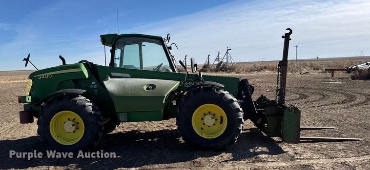 image for item FB0643 2002 John Deere 3400 telehandler