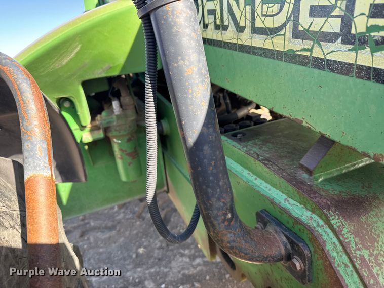 image for item FB0643 2002 John Deere 3400 telehandler