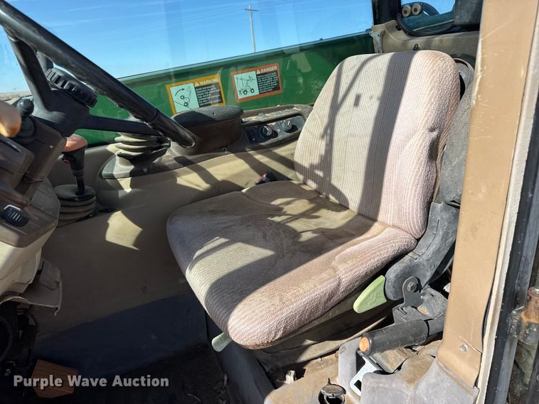 image for item FB0643 2002 John Deere 3400 telehandler