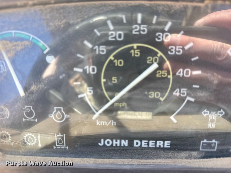 image for item FB0643 2002 John Deere 3400 telehandler