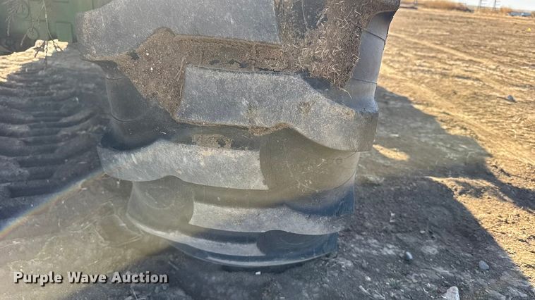 image for item FB0643 2002 John Deere 3400 telehandler