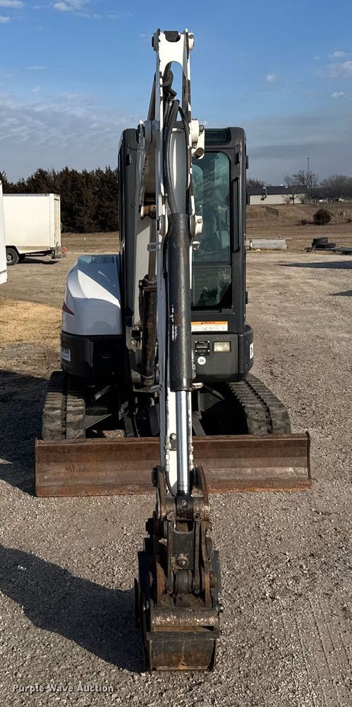 image for item FB0805 2012 Bobcat E35 mini excavator