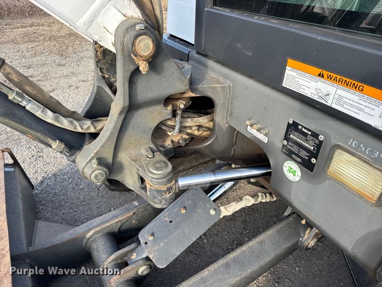 image for item FB0805 2012 Bobcat E35 mini excavator