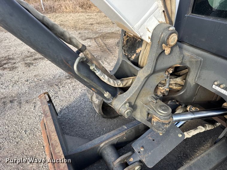 image for item FB0805 2012 Bobcat E35 mini excavator