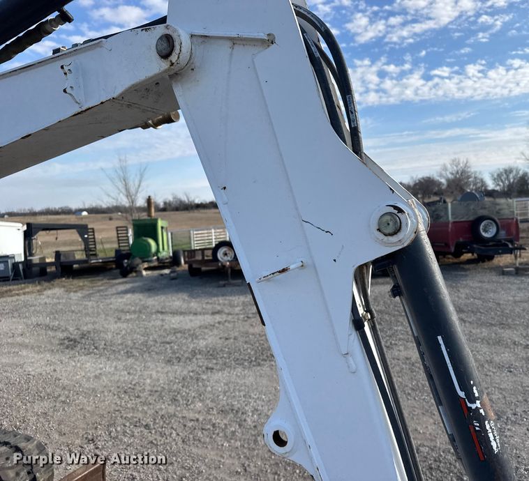 image for item FB0805 2012 Bobcat E35 mini excavator