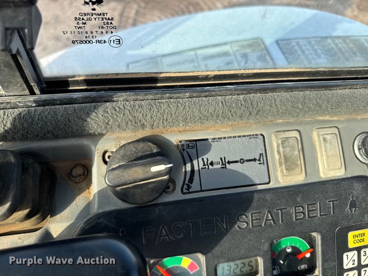 image for item FB0805 2012 Bobcat E35 mini excavator