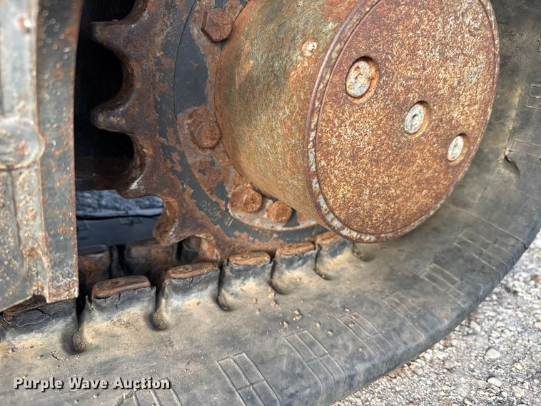 image for item FB0805 2012 Bobcat E35 mini excavator