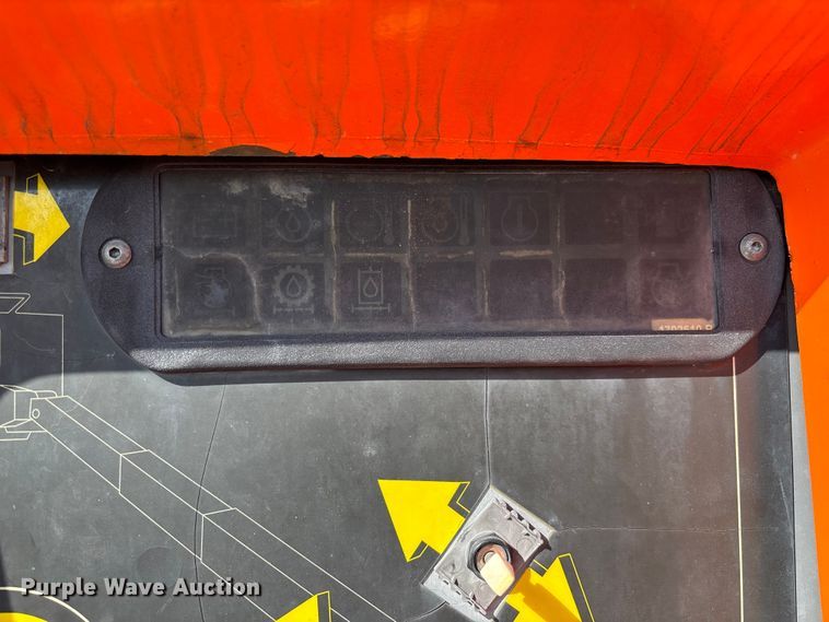 image for item FB2972 2003 JLG 600S boom lift