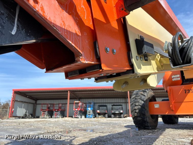 image for item FB2972 2003 JLG 600S boom lift