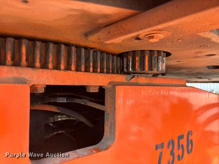 image for item FB2972 2003 JLG 600S boom lift