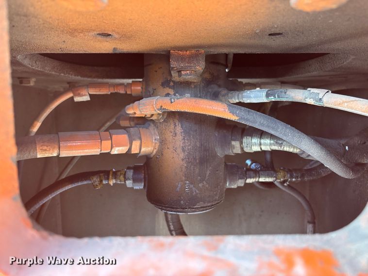 image for item FB2972 2003 JLG 600S boom lift