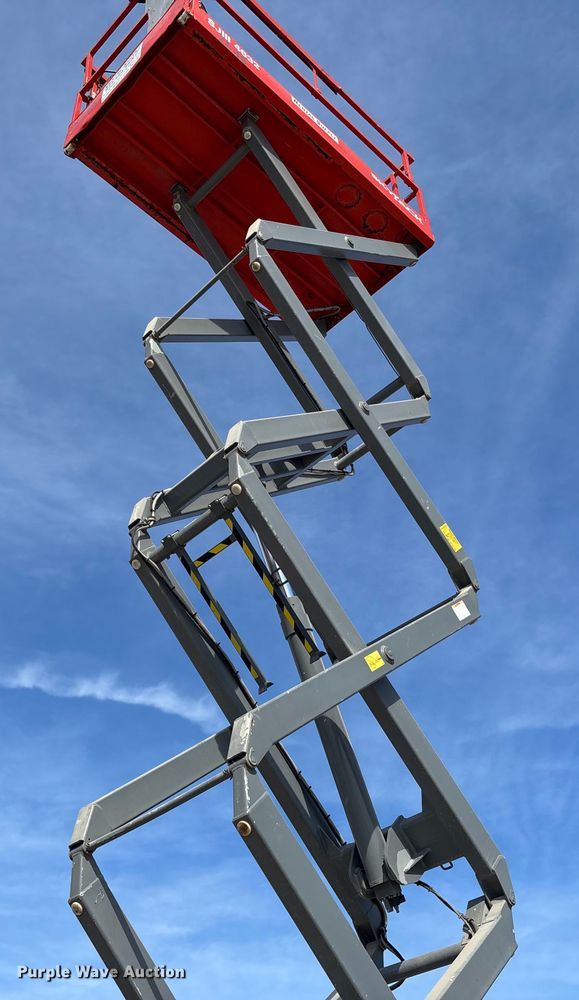 image for item FB2973 2008 Skyjack SJ4632 Scissor Lift