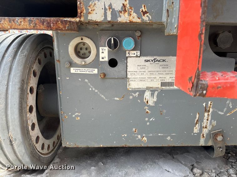 image for item FB2973 2008 Skyjack SJ4632 Scissor Lift