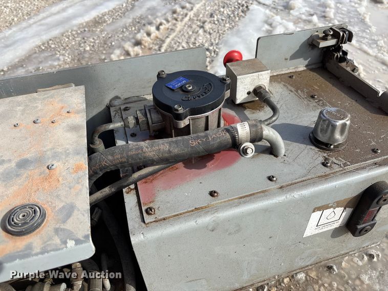 image for item FB2973 2008 Skyjack SJ4632 Scissor Lift