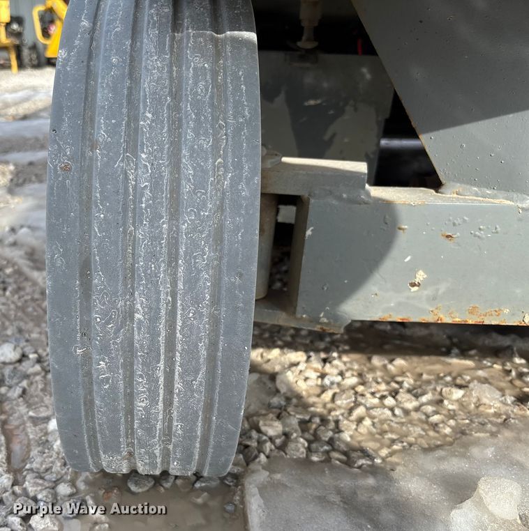 image for item FB2973 2008 Skyjack SJ4632 Scissor Lift