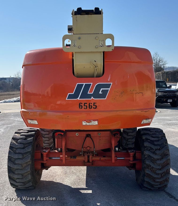 image for item FB2974 2007 JLG 600SJ boom lift