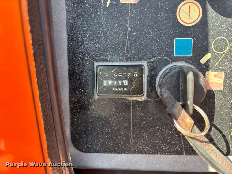 image for item FB2974 2007 JLG 600SJ boom lift