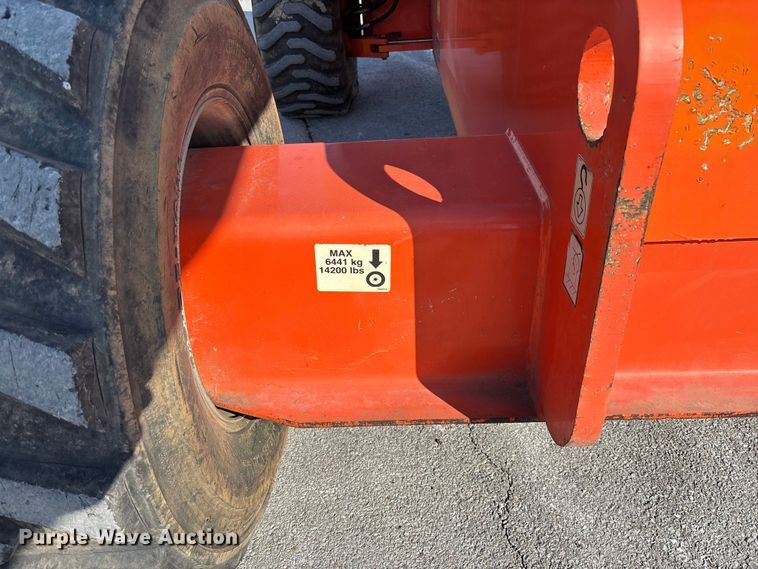 image for item FB2974 2007 JLG 600SJ boom lift