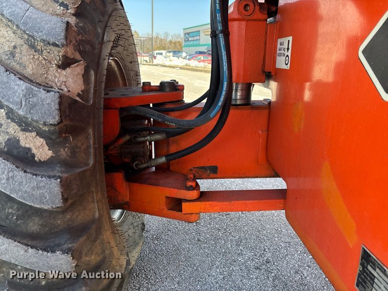 image for item FB2974 2007 JLG 600SJ boom lift