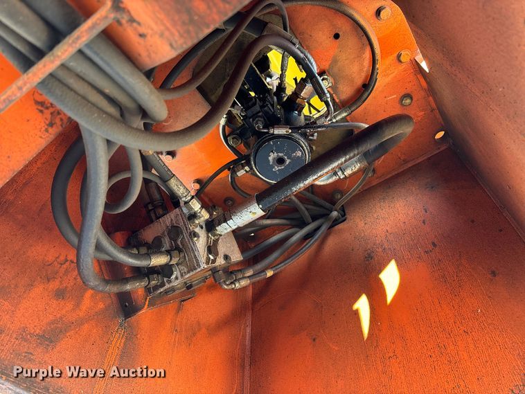 image for item FB2974 2007 JLG 600SJ boom lift