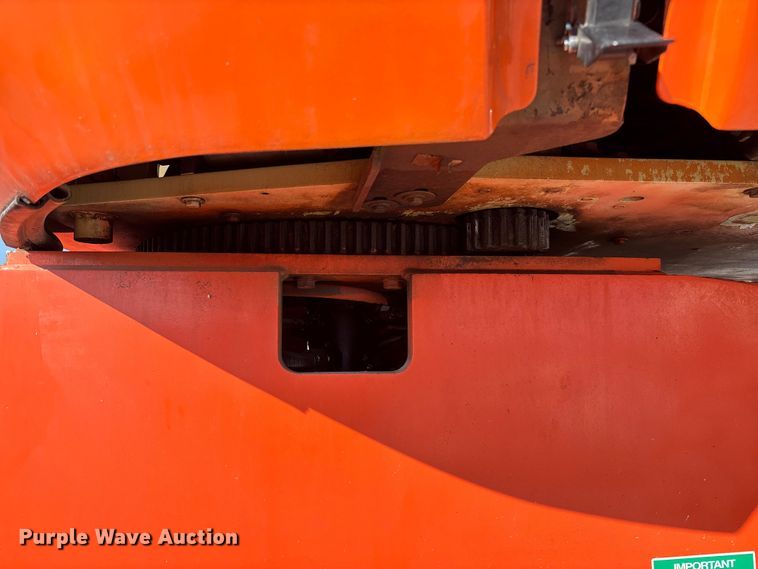 image for item FB2974 2007 JLG 600SJ boom lift