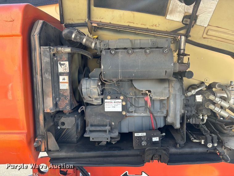 image for item FB2974 2007 JLG 600SJ boom lift