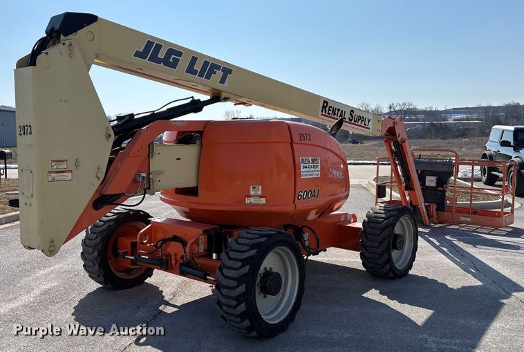 image for item FB2975 2008 JLG 600AJ boom lift