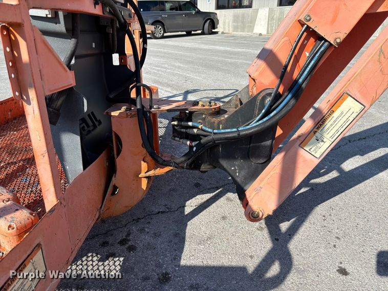 image for item FB2975 2008 JLG 600AJ boom lift