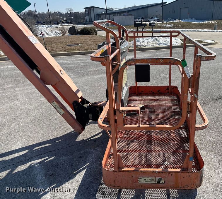 image for item FB2975 2008 JLG 600AJ boom lift