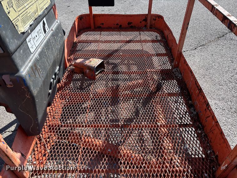 image for item FB2975 2008 JLG 600AJ boom lift