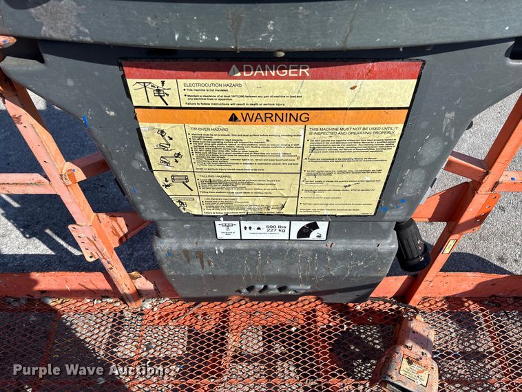 image for item FB2975 2008 JLG 600AJ boom lift