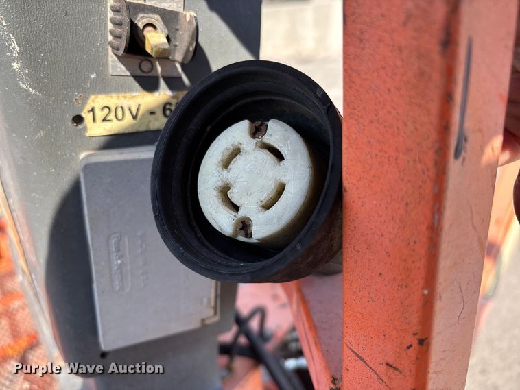 image for item FB2975 2008 JLG 600AJ boom lift