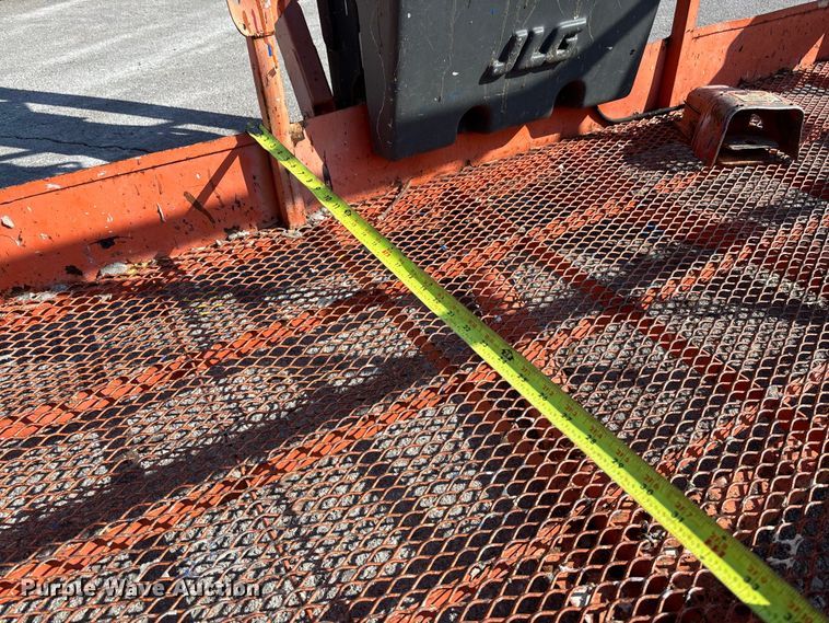 image for item FB2975 2008 JLG 600AJ boom lift