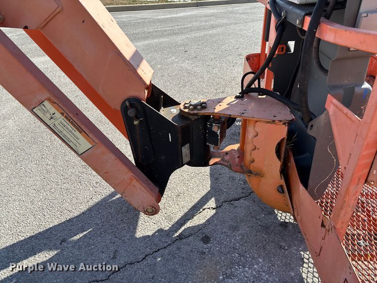 image for item FB2975 2008 JLG 600AJ boom lift