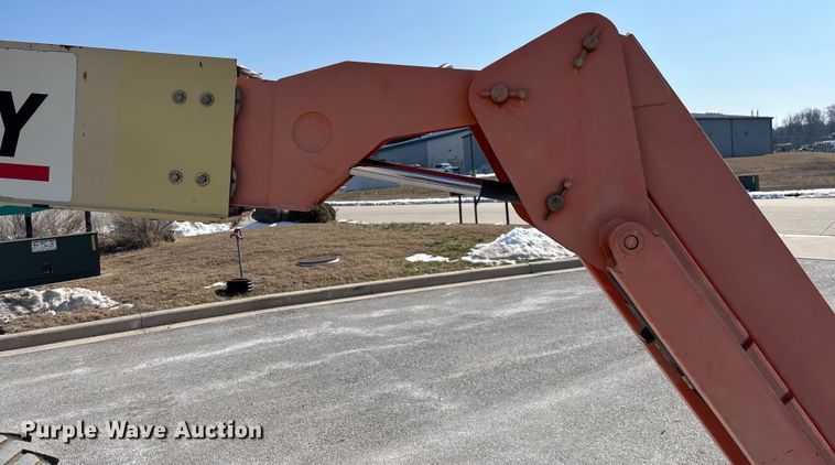 image for item FB2975 2008 JLG 600AJ boom lift