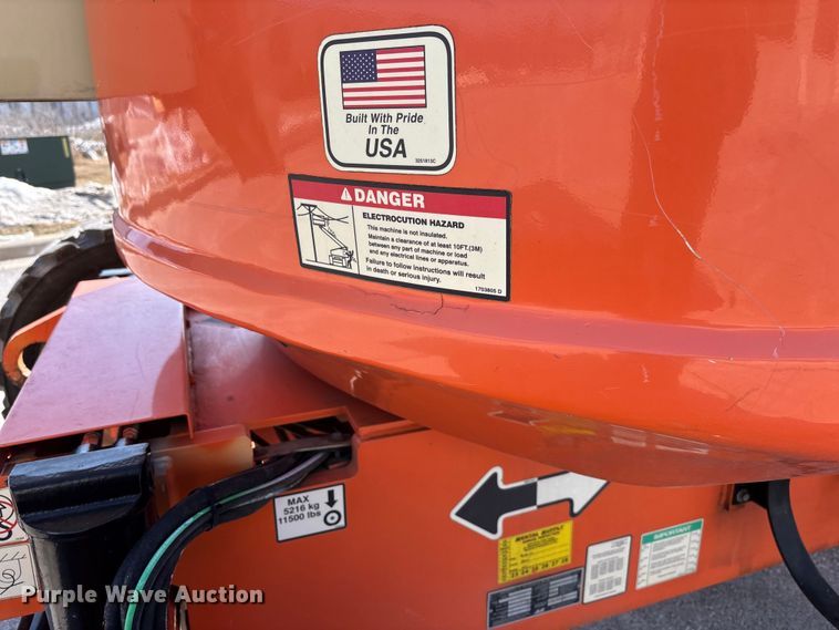 image for item FB2975 2008 JLG 600AJ boom lift