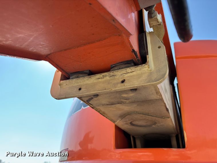 image for item FB2975 2008 JLG 600AJ boom lift