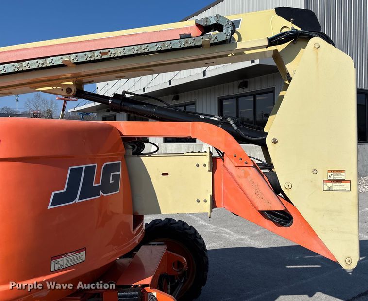 image for item FB2975 2008 JLG 600AJ boom lift