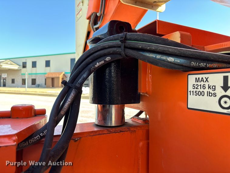 image for item FB2975 2008 JLG 600AJ boom lift