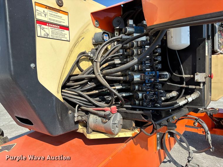 image for item FB2975 2008 JLG 600AJ boom lift
