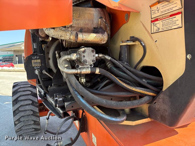 image for item FB2975 2008 JLG 600AJ boom lift
