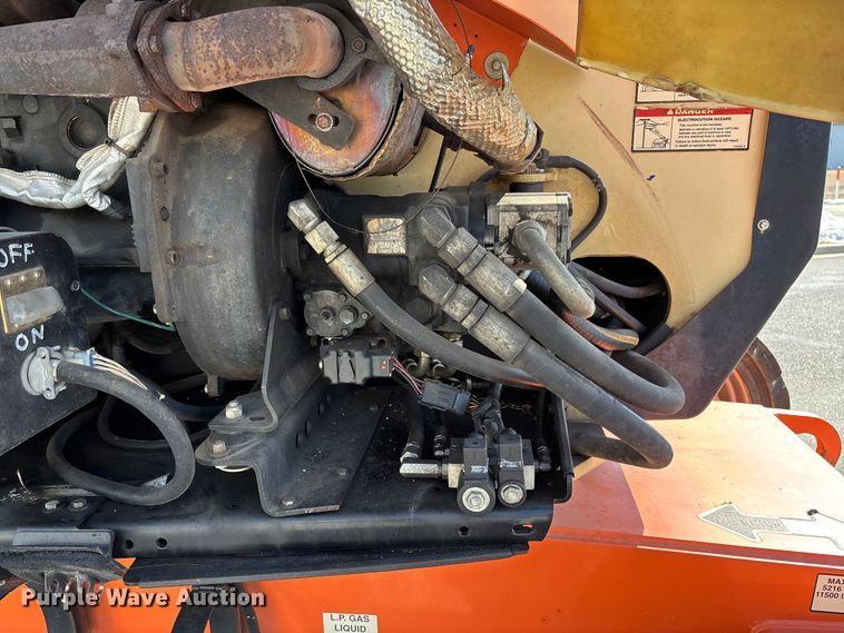 image for item FB2975 2008 JLG 600AJ boom lift