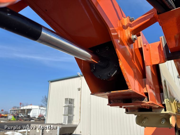 image for item FB2976 2007 JLG 600SJ boom lift