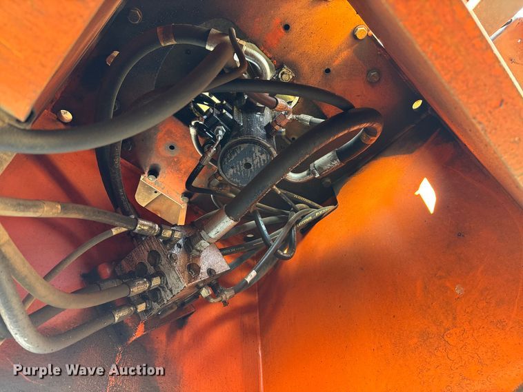 image for item FB2976 2007 JLG 600SJ boom lift