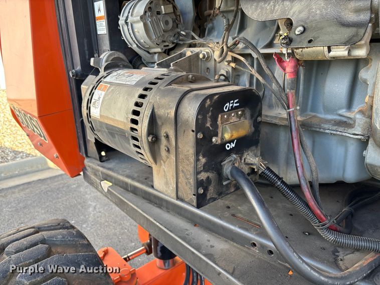 image for item FB2976 2007 JLG 600SJ boom lift