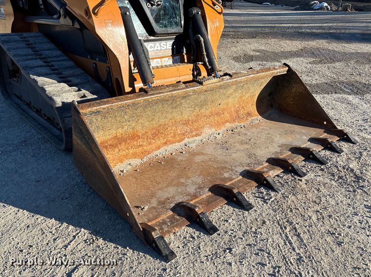 image for item FB2991 2012 Case TV380 tracked skid steer loader