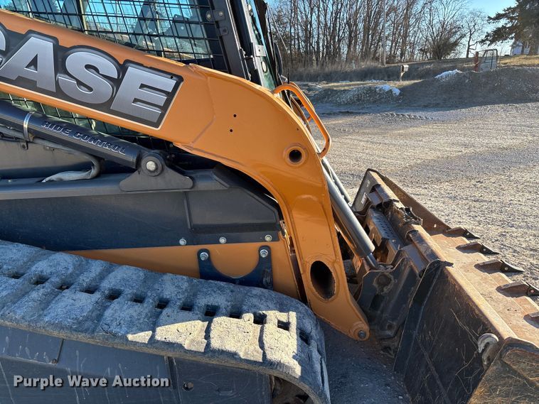 image for item FB2991 2012 Case TV380 tracked skid steer loader