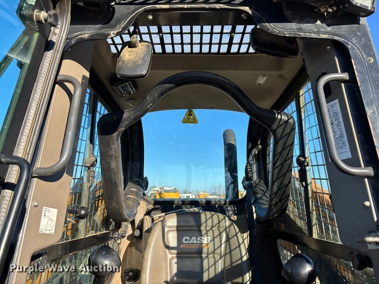 image for item FB2991 2012 Case TV380 tracked skid steer loader