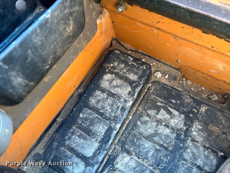 image for item FB2991 2012 Case TV380 tracked skid steer loader