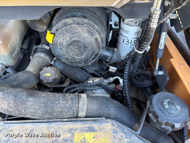 image for item FB2991 2012 Case TV380 tracked skid steer loader